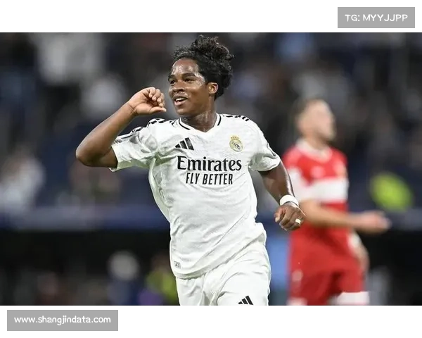 里昂2-1力克布雷斯特,皇马租将恩德里克首秀献助攻当选最佳